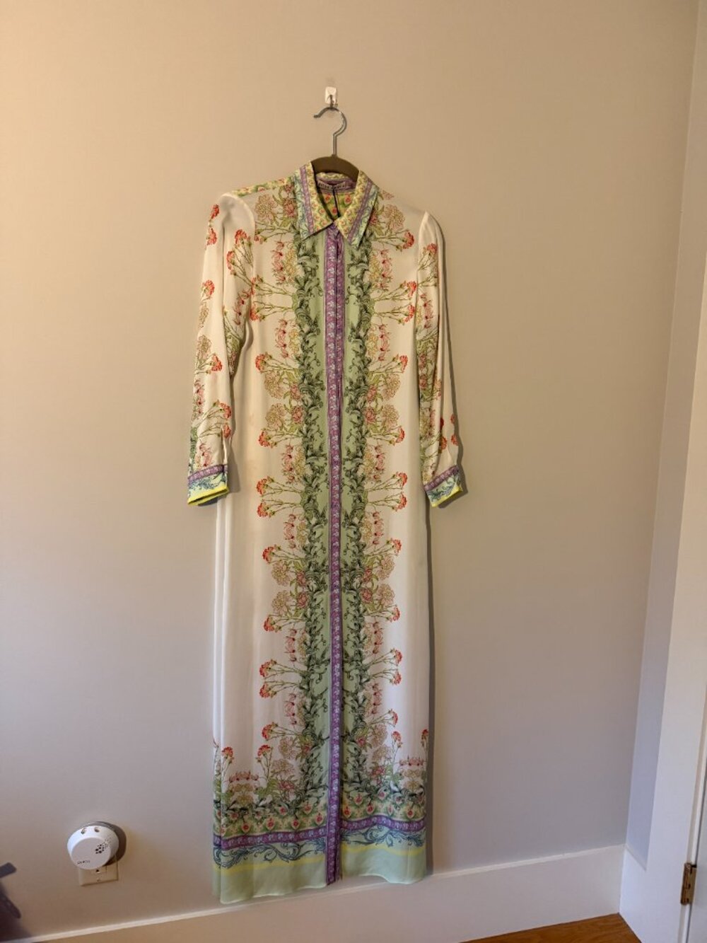 Alice + Olivia Shirt dress - Picture 6 of 7